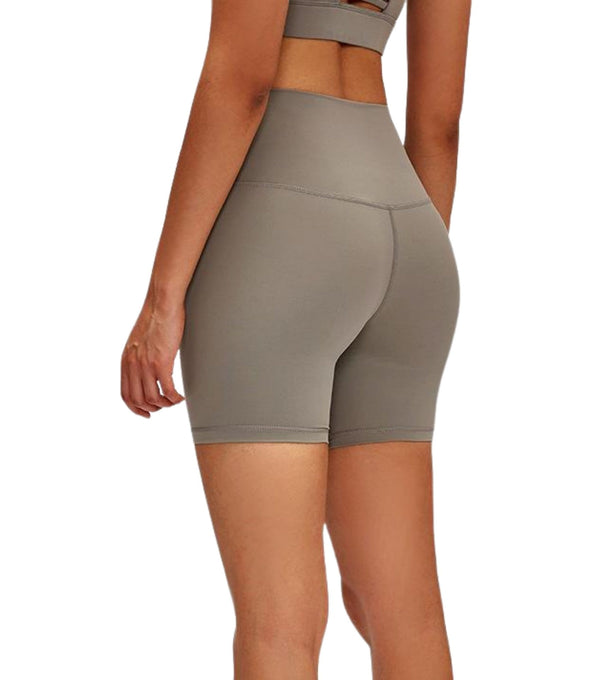 SKIN SOFT Mid-Length Yoga Short