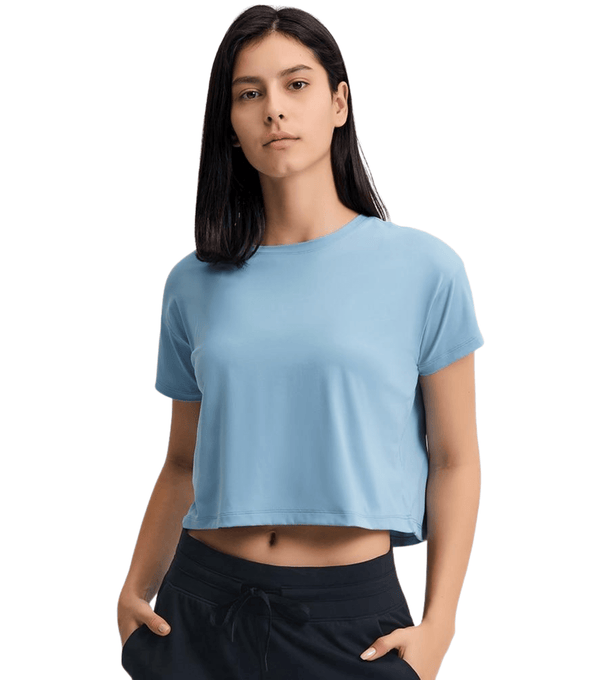 LOVELY Summer Light Crop Top